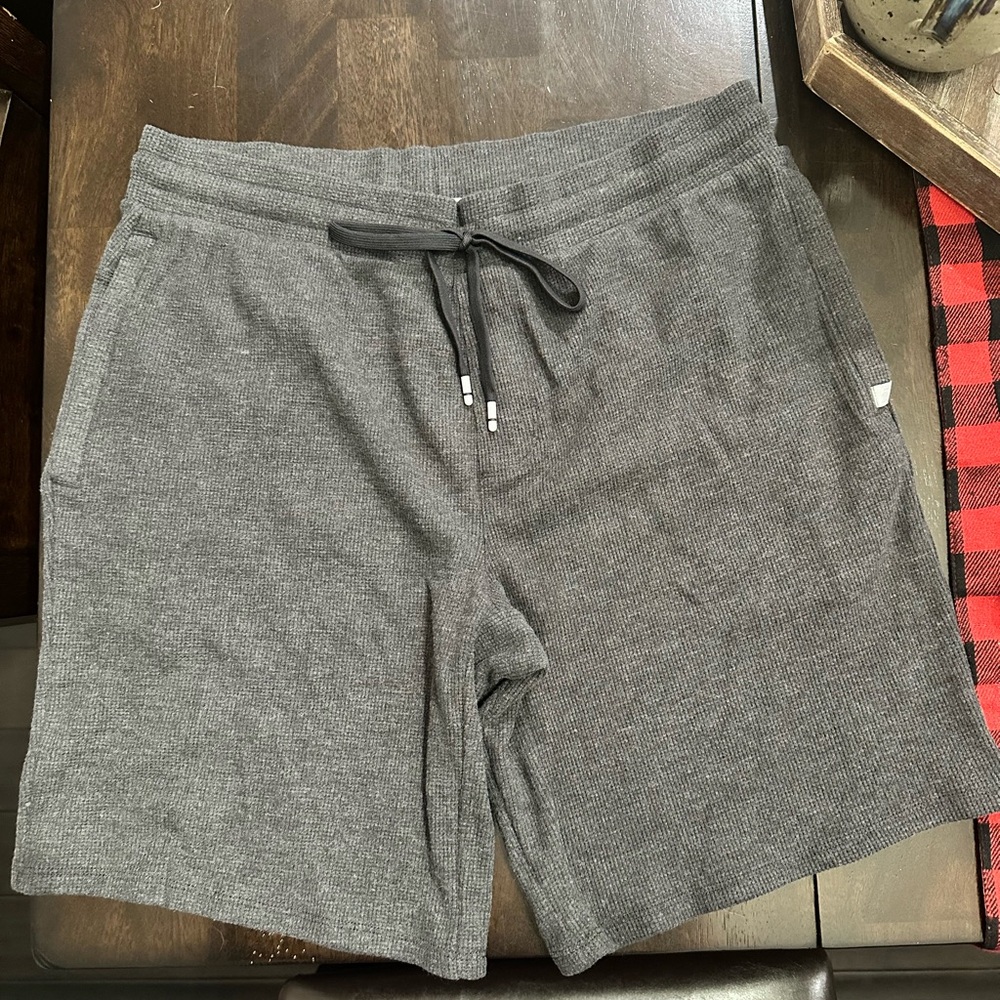 Tommy John Men’s Thermal Lounge Shorts